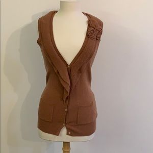 Banana Republic brown sleeveless sweater vest